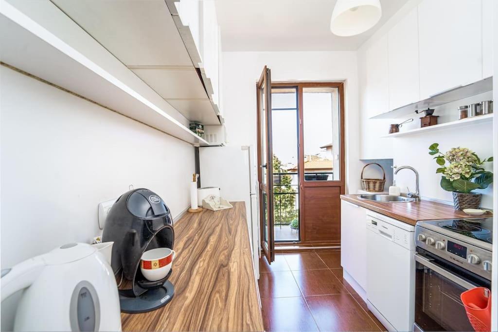 Central Apartment 2Bd Next To Vitosha Bul. Sofia Exteriör bild